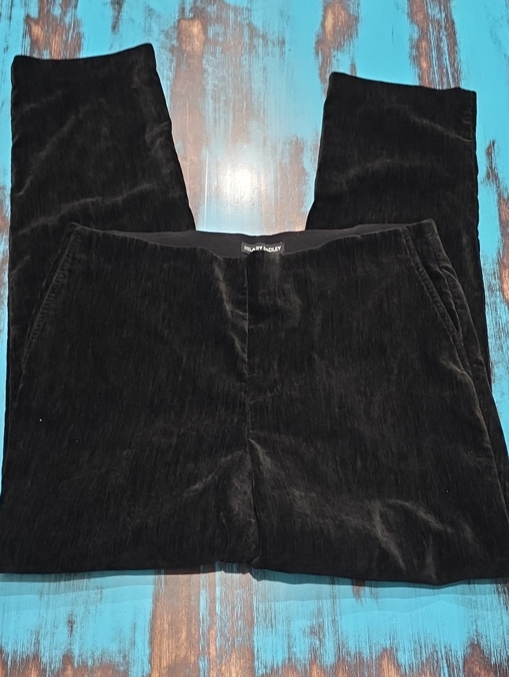 Hilary Radley Black Cropped Velour Ankle Pants